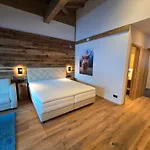 דירה Penthouse I Mit Balkon Und Ausblick