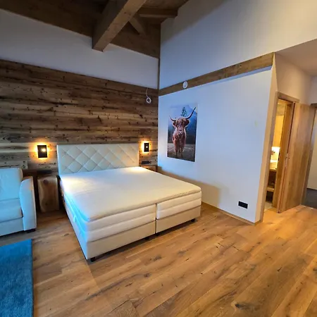 아파트 Penthouse I Mit Balkon Und Ausblick