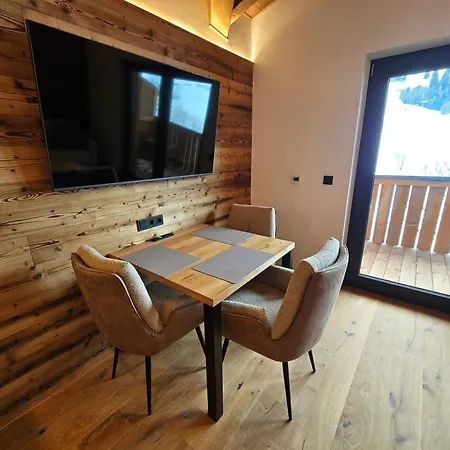 Penthouse I Mit Balkon Und Ausblick Fusch an der Glocknerstraße