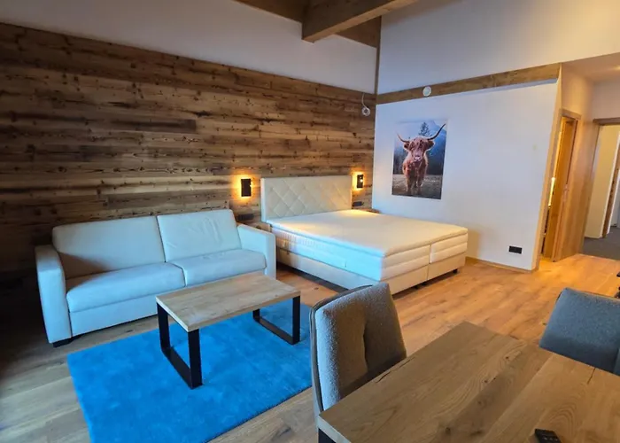 Penthouse I Mit Balkon Und Ausblick Apartamento Fusch an der Glocknerstraße