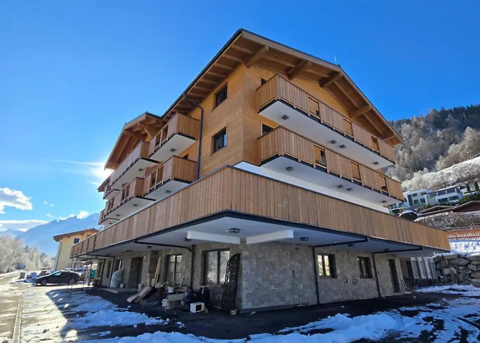 Apartment Penthouse I Mit Balkon Und Ausblick